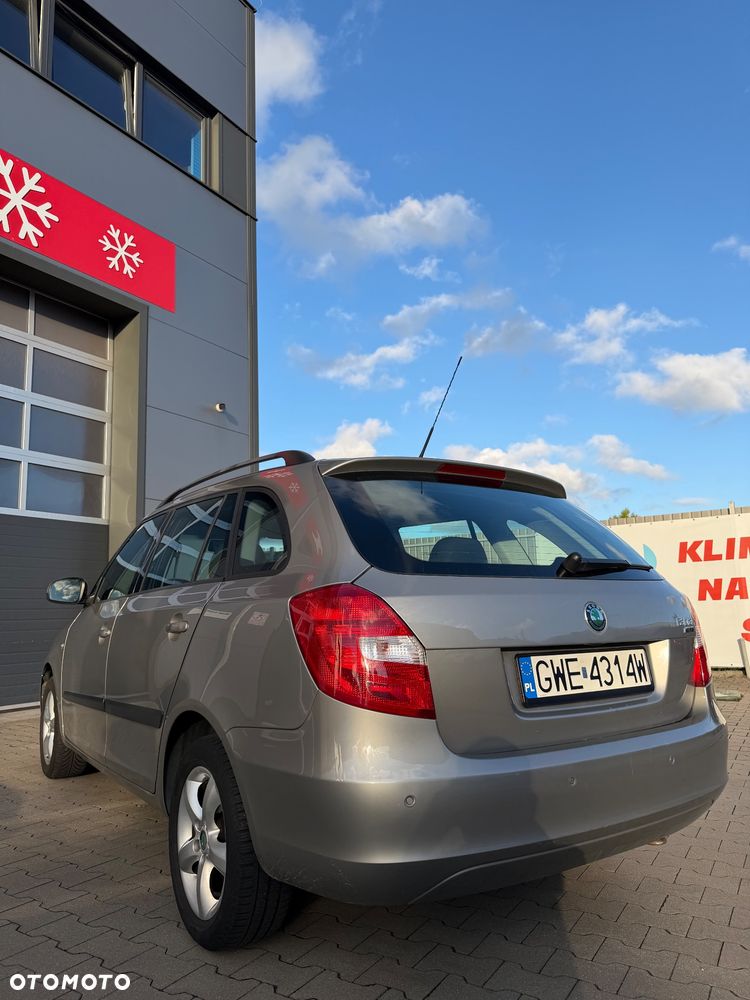 Skoda Fabia 1.4 16V Ambiente - 4