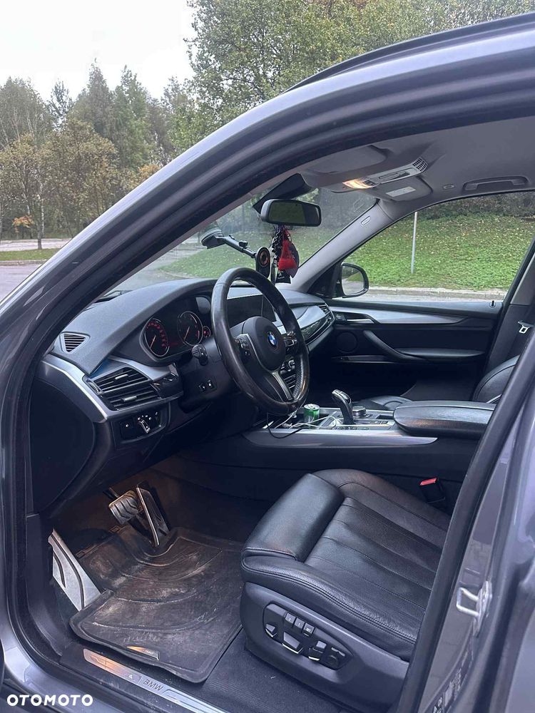 BMW X5 - 6