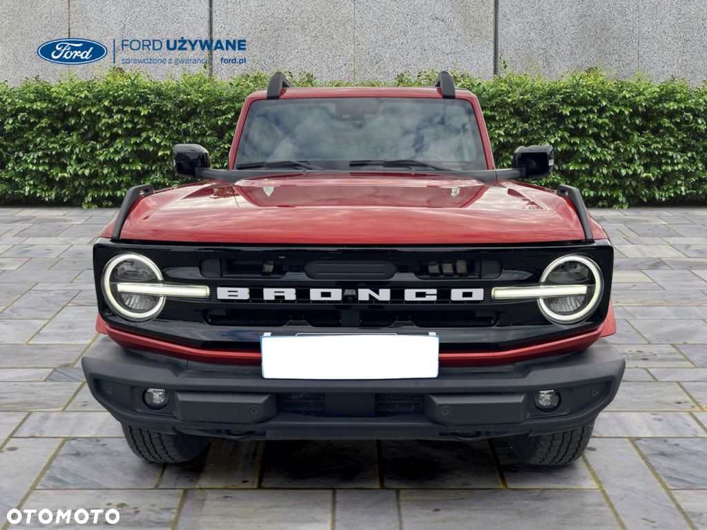 Ford Bronco - 2