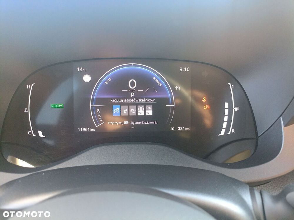 Toyota Yaris Hybrid 1.5 Style - 19