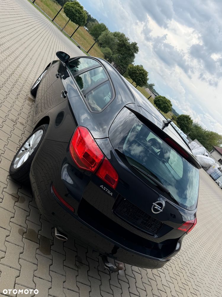 Opel Astra 1.4 T Sport - 11