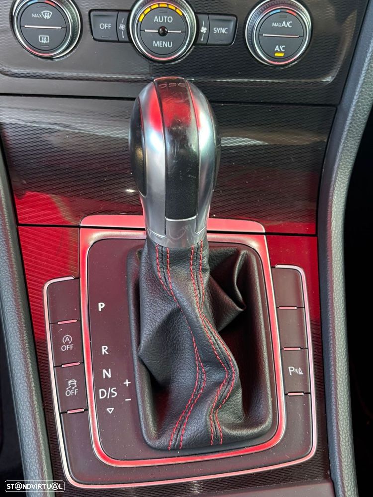 VW Golf 2.0 TSi GTi DSG Performance - 15