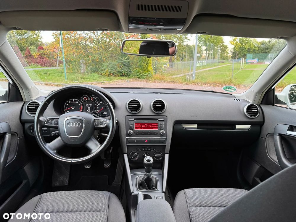Audi A3 Sportback - 12