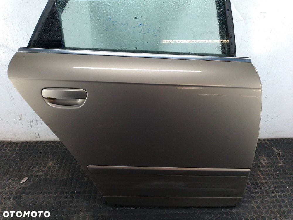 DRZWI TYŁ PRAWY  AUDI A4 B7 LY1Q KOMBI - 5