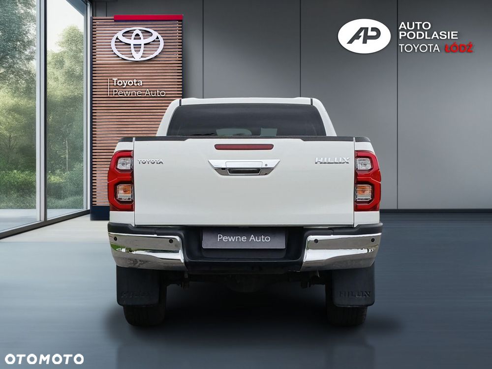 Toyota Hilux 2.8 D-4D Double Cab SR5 4x4 - 7
