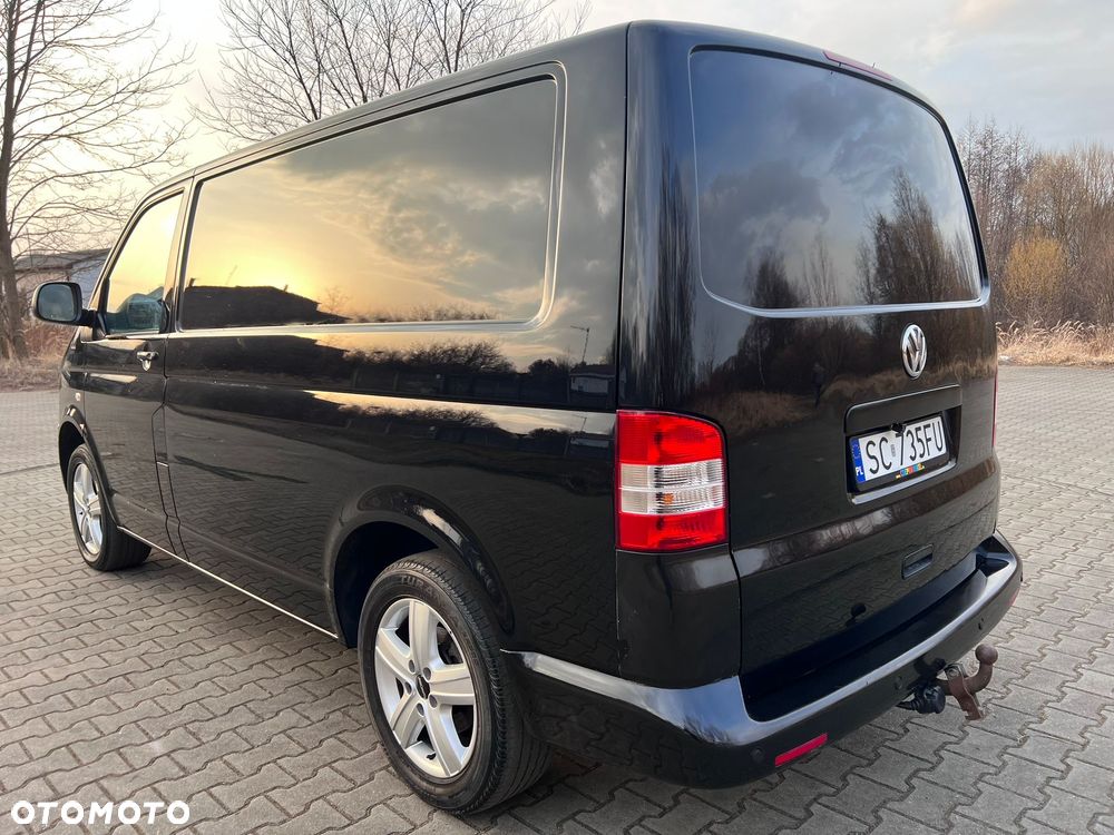 Volkswagen Transporter T5 - 12