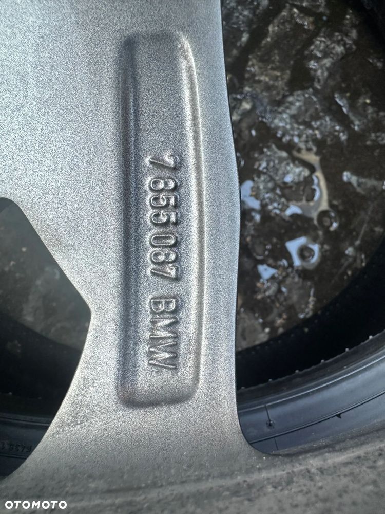 Felga BMW 20 Seria 5 G30 G31 M668 7855087 8J IS 30 5x112 - 7