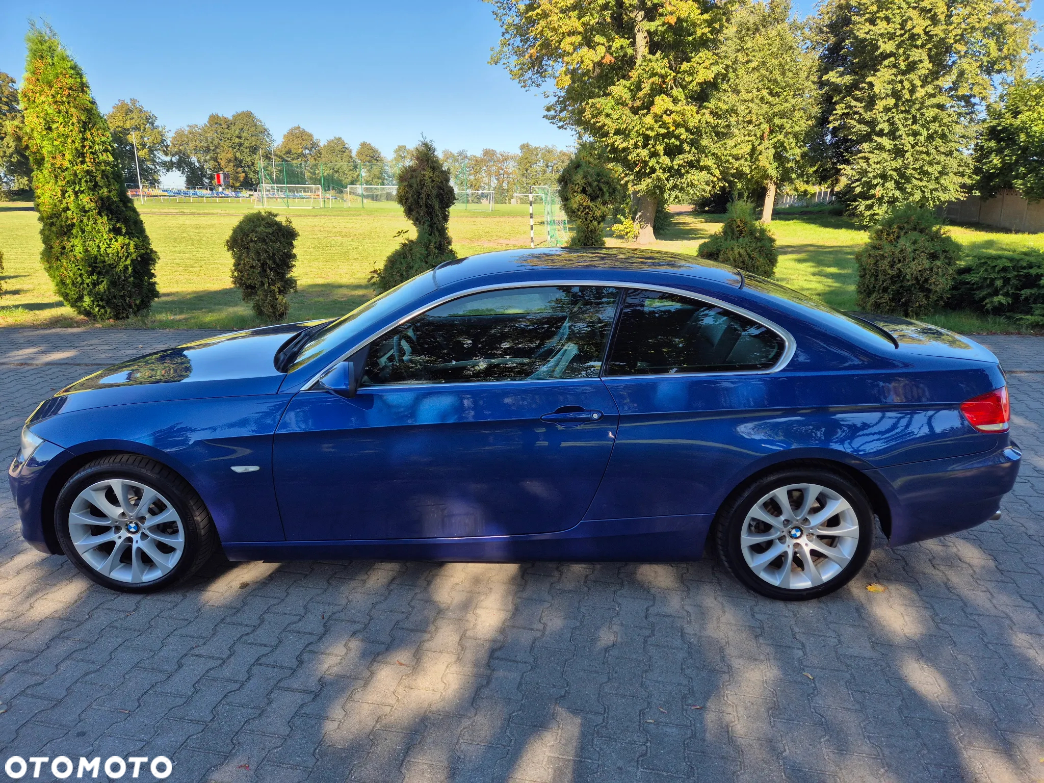 BMW Seria 3 325i - 9