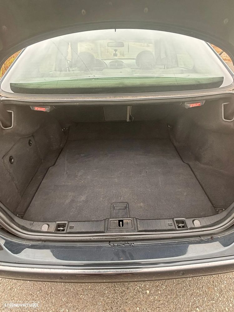 Mercedes-Benz E 270 - 10