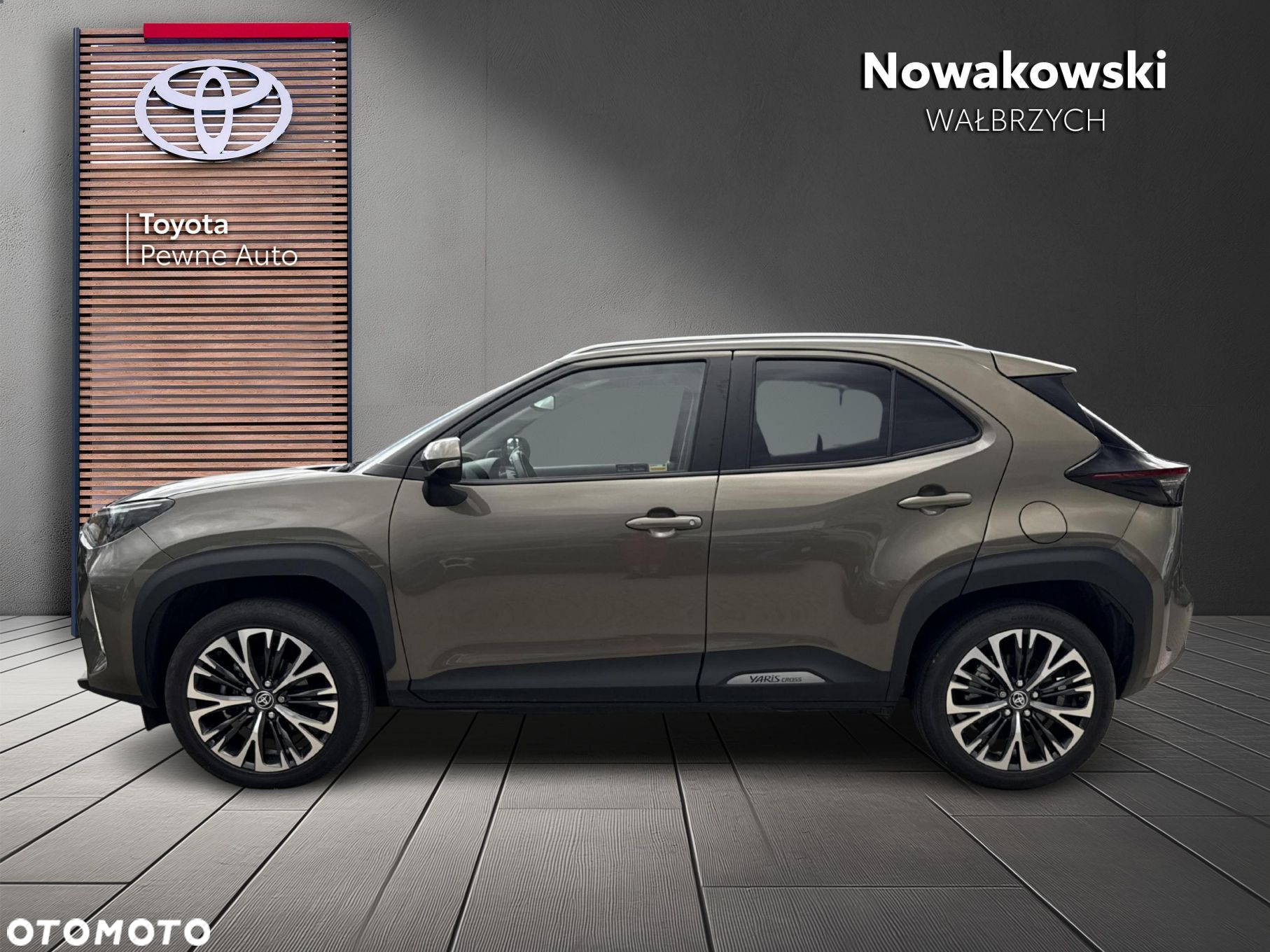Toyota Yaris Cross Hybrid 1.5 Executive - 5
