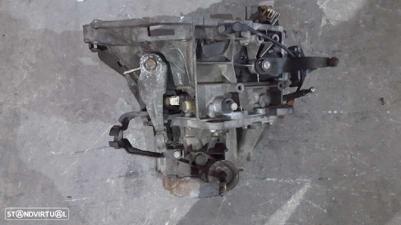 CAIXA VELOCIDADES PEUGEOT 406 BREAK 1997 - 1