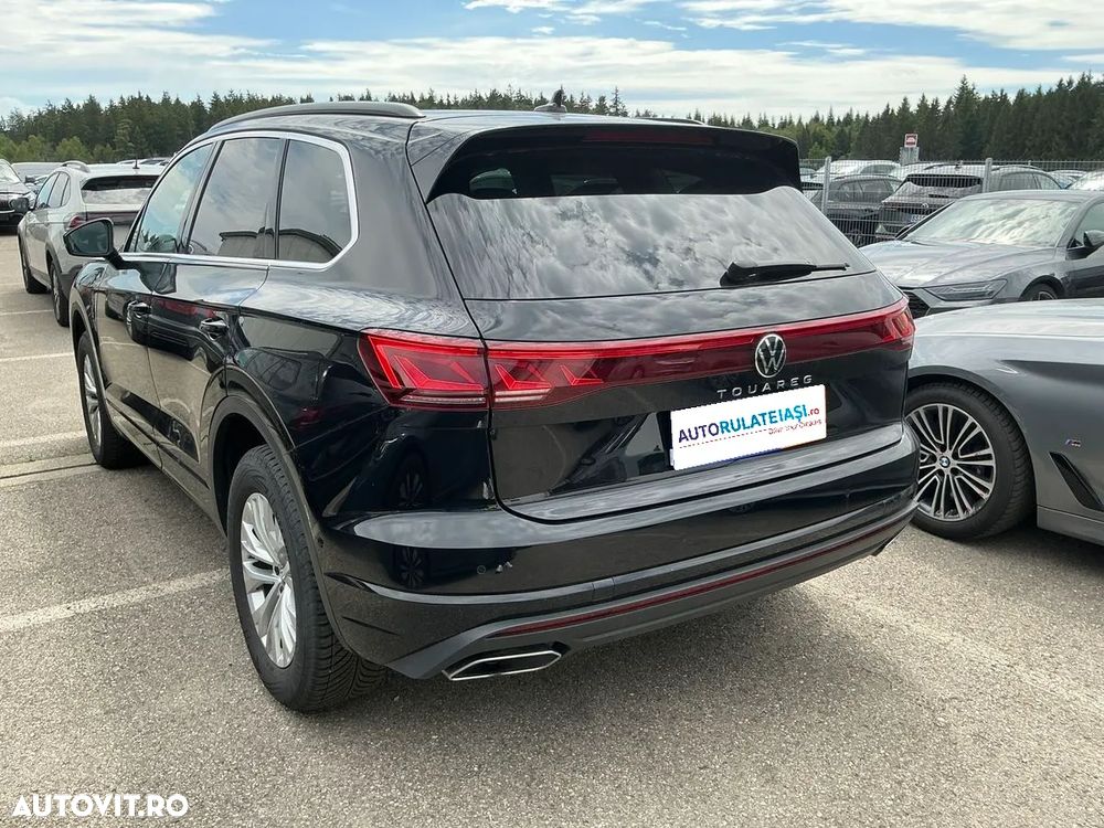 Volkswagen Touareg V6 TDI 4MOTION Elegance - 3