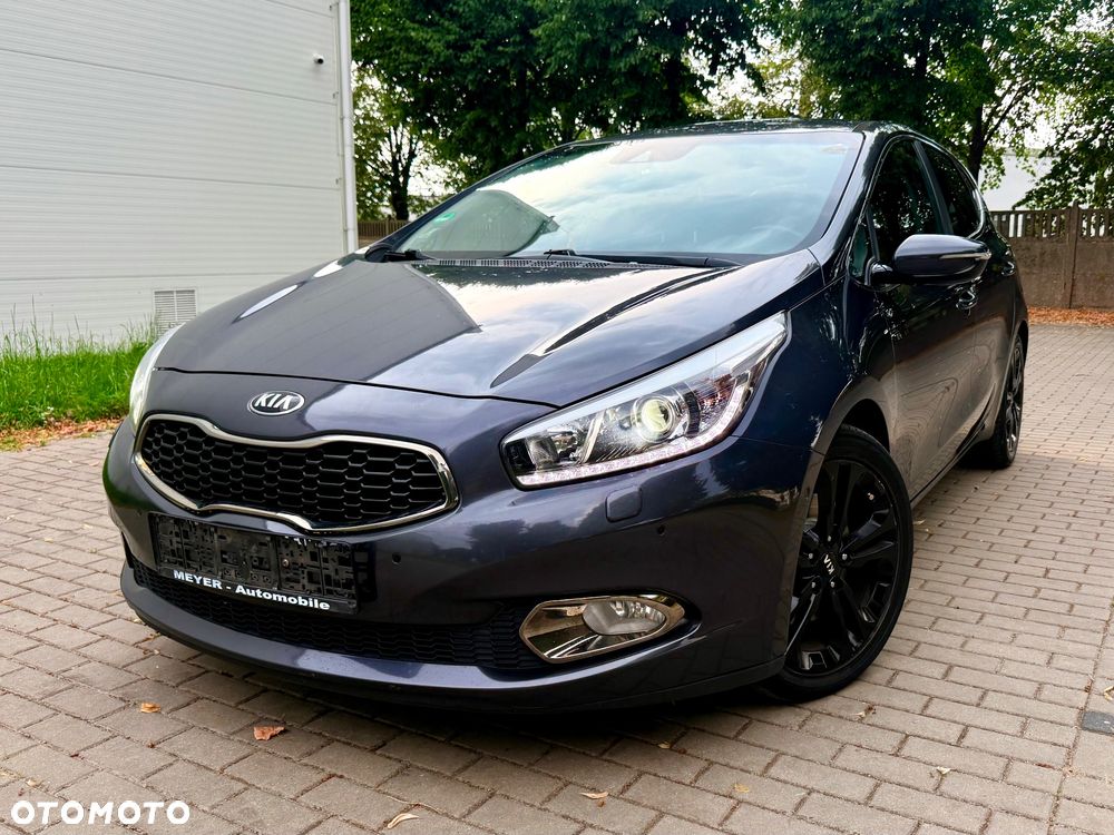 Kia Ceed - 1