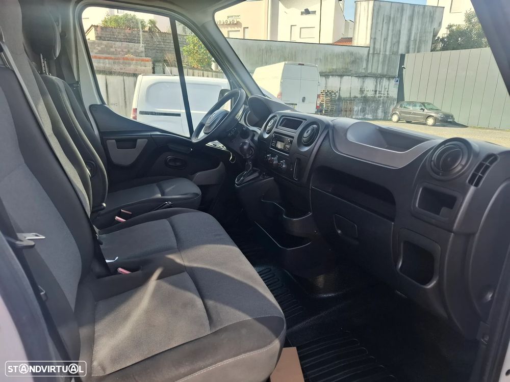 Renault MASTER 2.3CDTI 3LUGARES - 5