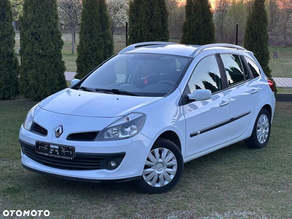 Renault Clio - 1