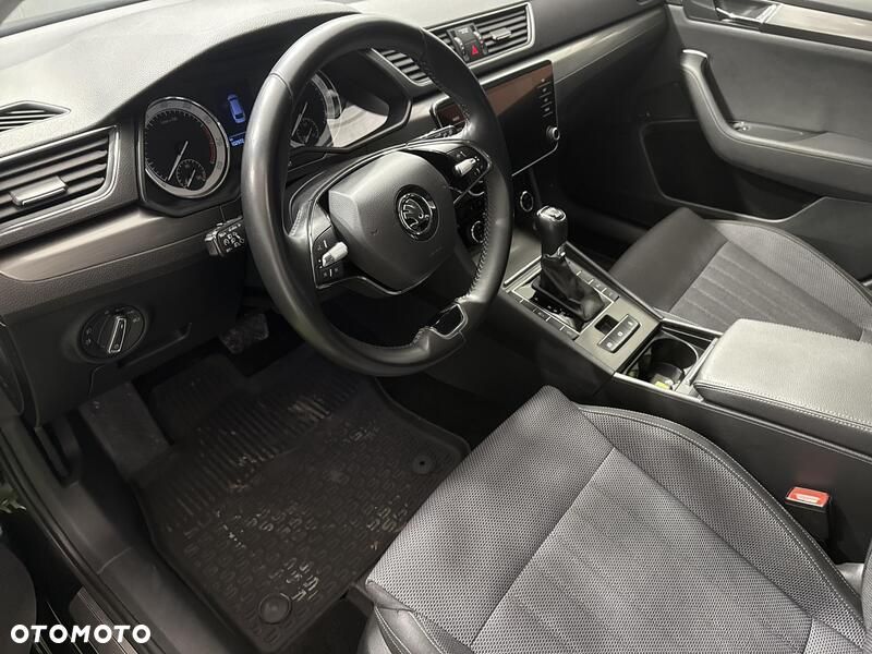 Skoda Superb 2.0 TSI 4x4 Style DSG - 10