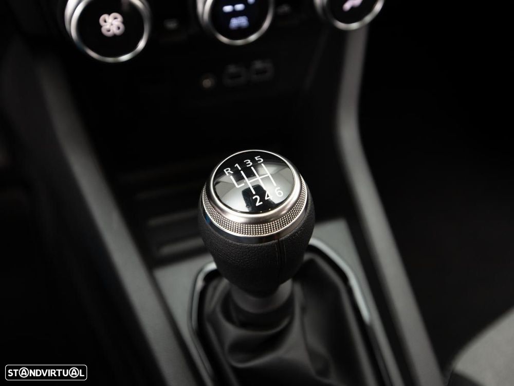 Renault Clio 1.0 TCe Evolution - 19