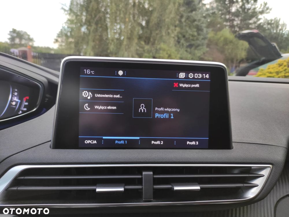 Peugeot 5008 1.2 PureTech Active S&S EAT8 - 23