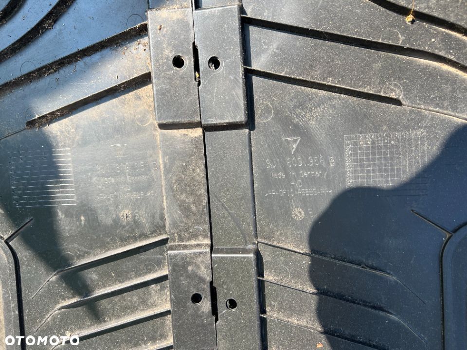 Nadkole Trójkąt L/P Przód Porsche Taycan Oryginał - 2
