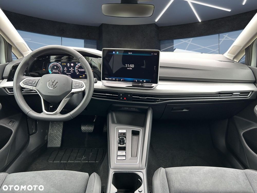 Volkswagen Golf Variant - 12