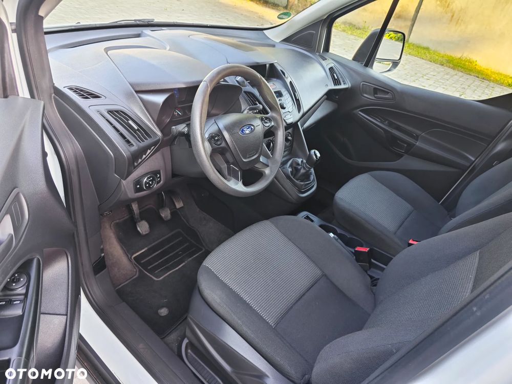 Ford Tourneo Connect Grand 1.5TDCi Ambiente - 19