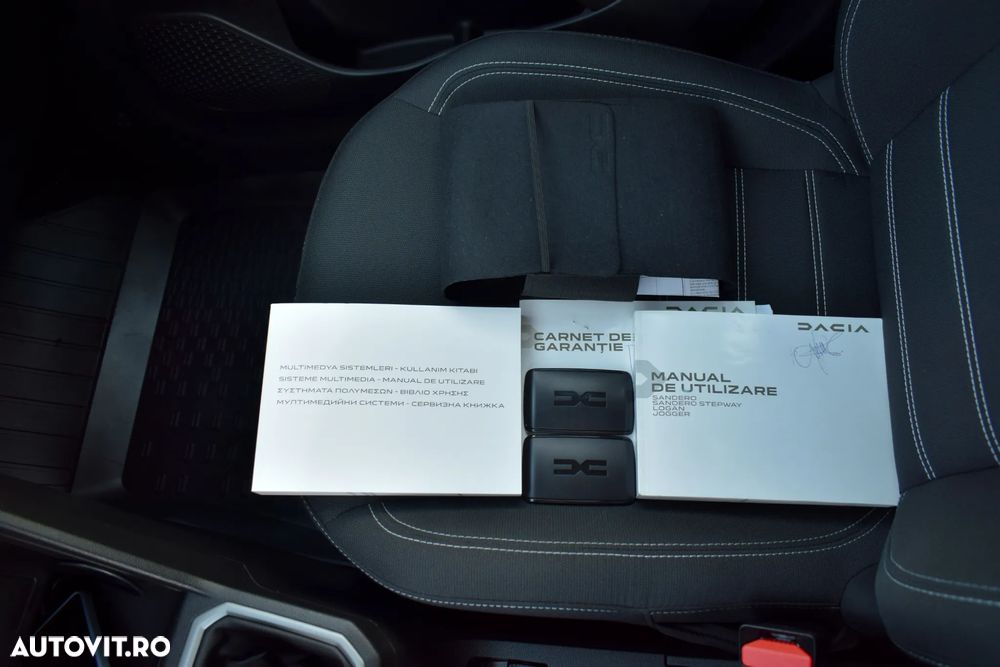 Dacia Logan ECO-G 100 MT6 Prestige+ - 38