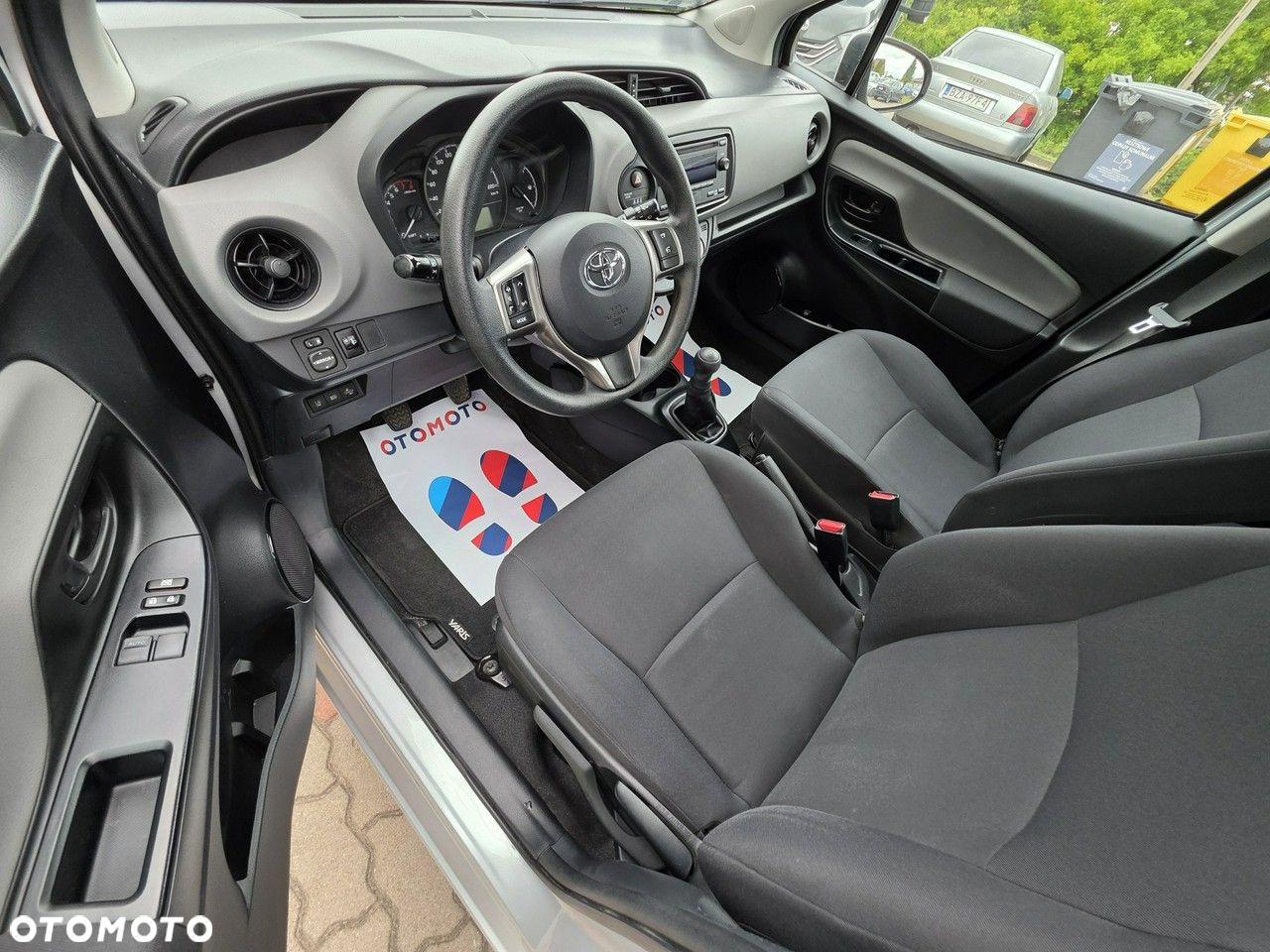 Toyota Yaris - 7