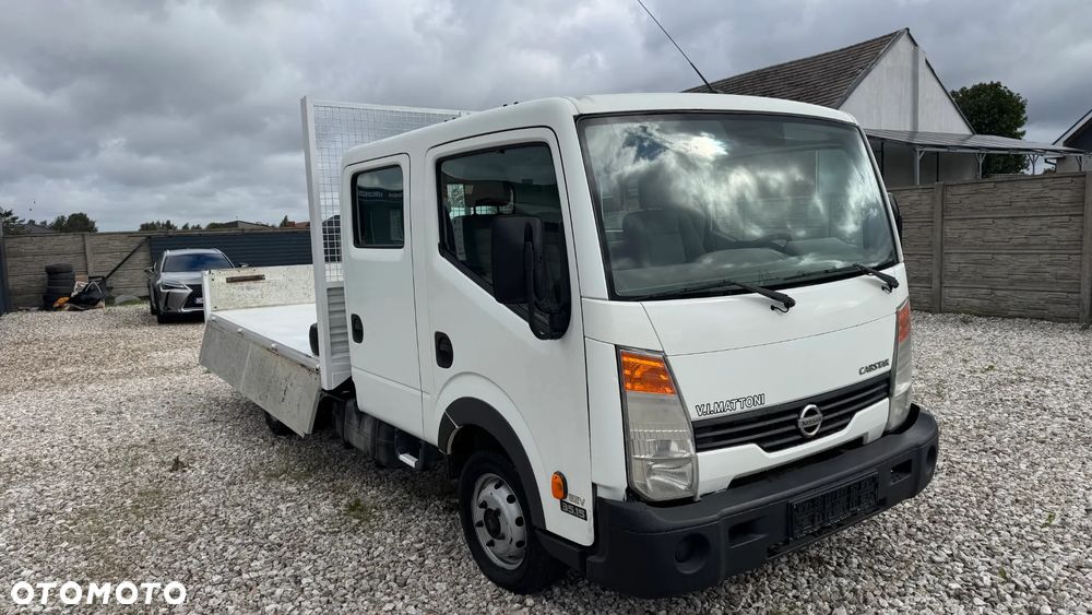 Nissan CABSTAR - 13