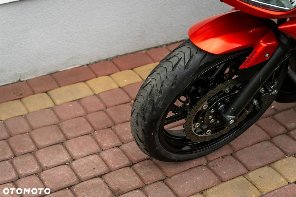 Kawasaki ER - 11