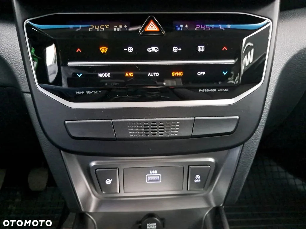 SsangYong/KGM Tivoli Grand 1.5 T-GDI Adventure - 16