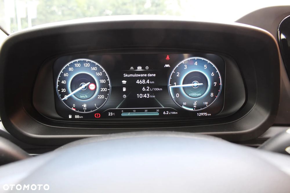 Hyundai i20 - 23