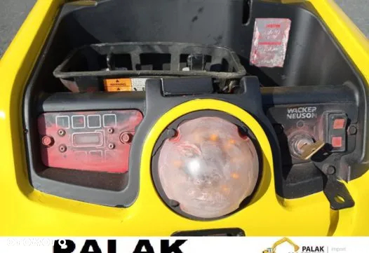 Wacker Neuson Walec prowadzony WACKER NEUSON  kołek  , 2012 rok - 6