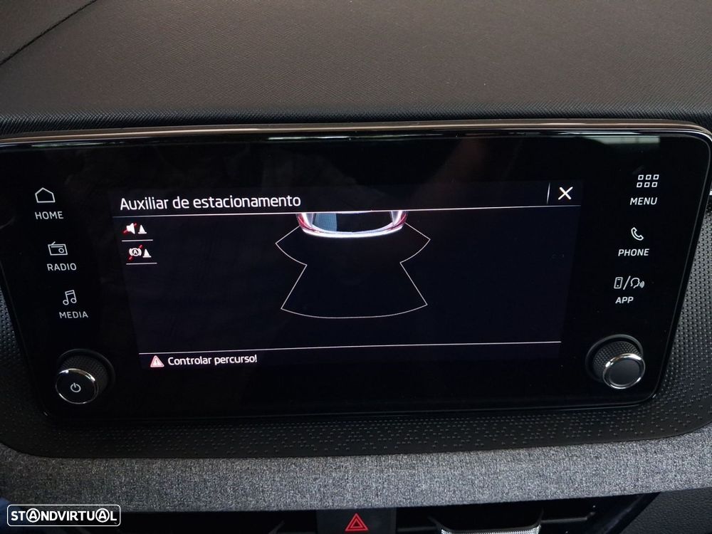 Skoda Kamiq 1.0 TSI DSG — fotografia 5