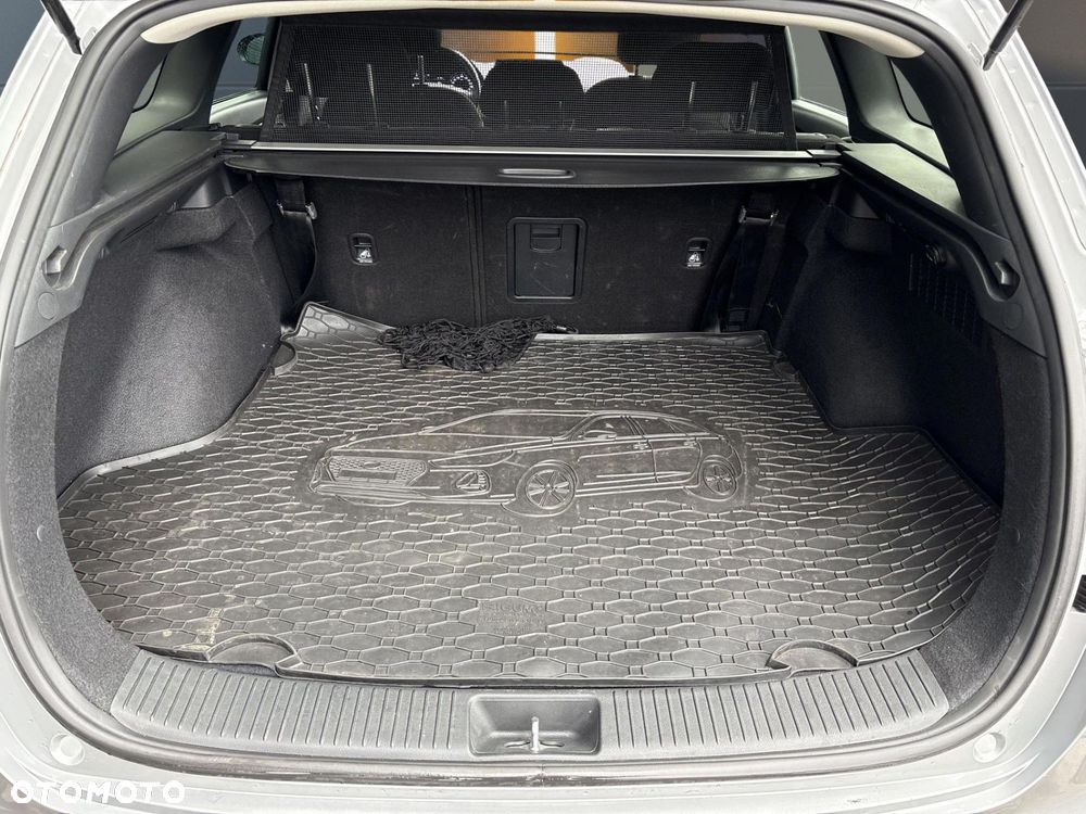 Hyundai i30 1.6 D Comfort - 17