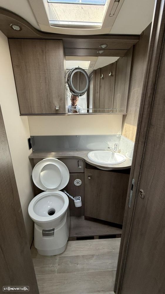 Bavaria T 746 Style c.central e basculante - 36