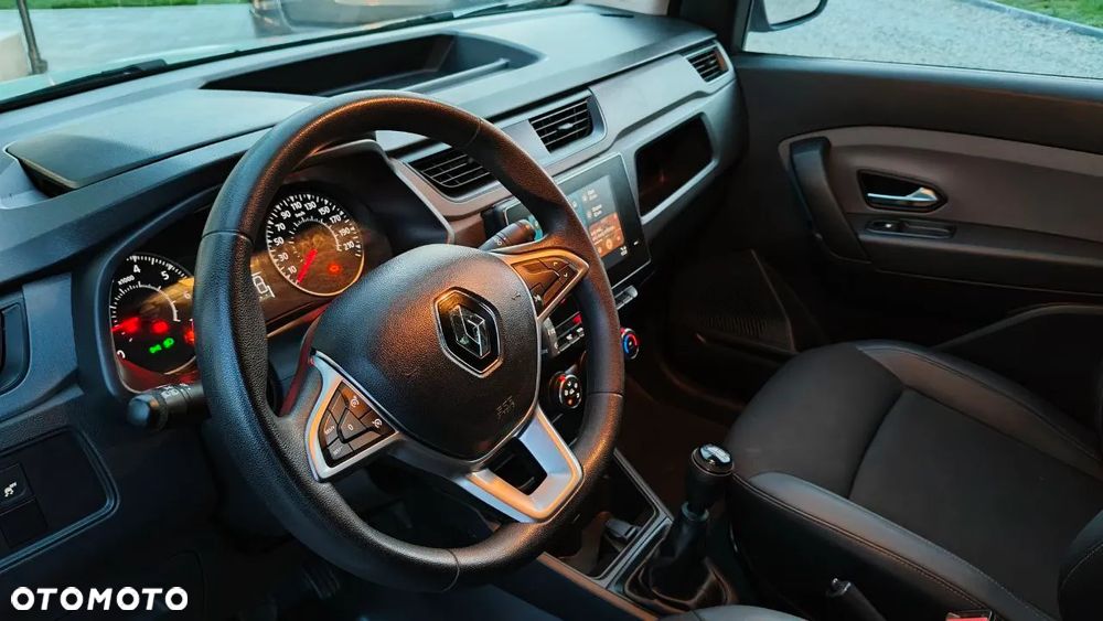 Renault Express - 18