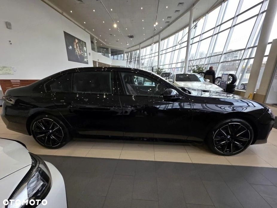 BMW Seria 7 740d xDrive mHEV M Sport sport - 5