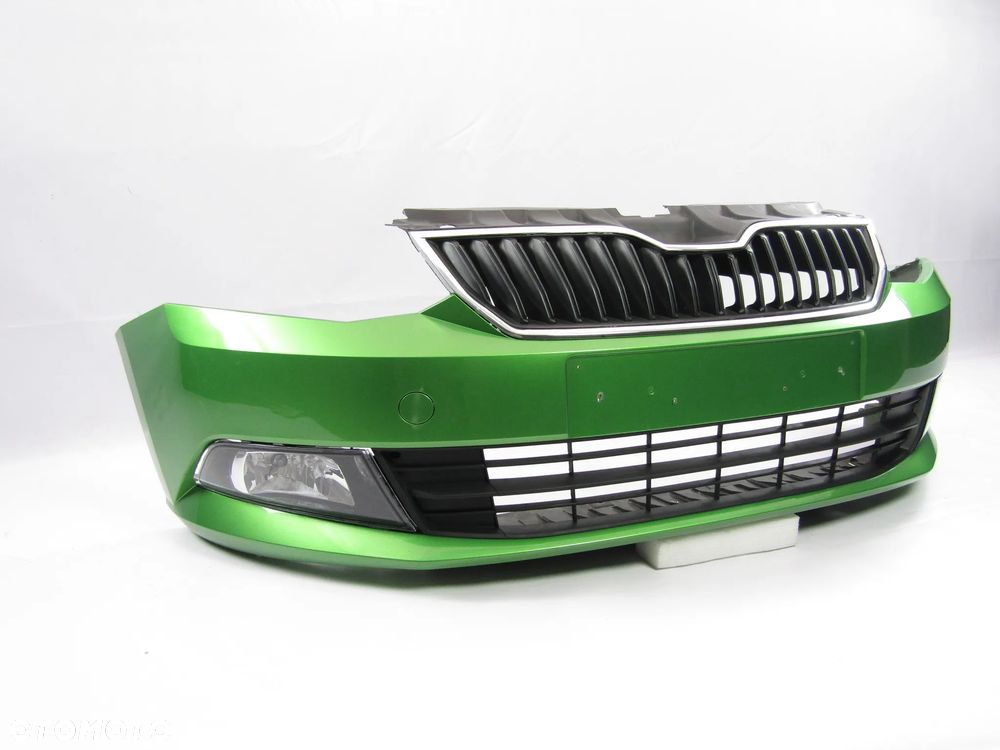 Zderzak przedni Skoda Fabia 6V 15 - 18 Lakier LF6Z - 15