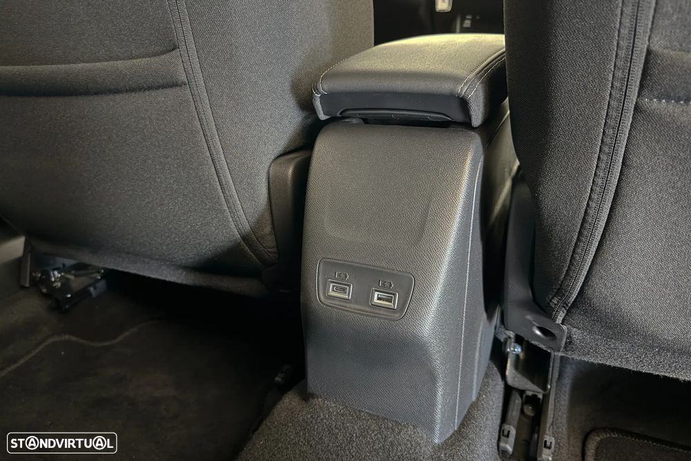 Peugeot 2008 1.2 Hybrid Allure e-DCS6 - 4