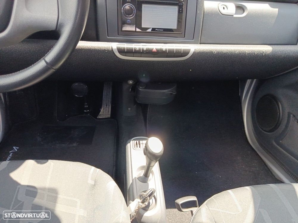 Smart ForTwo Coupé 1.0 mhd Passion 71 - 11