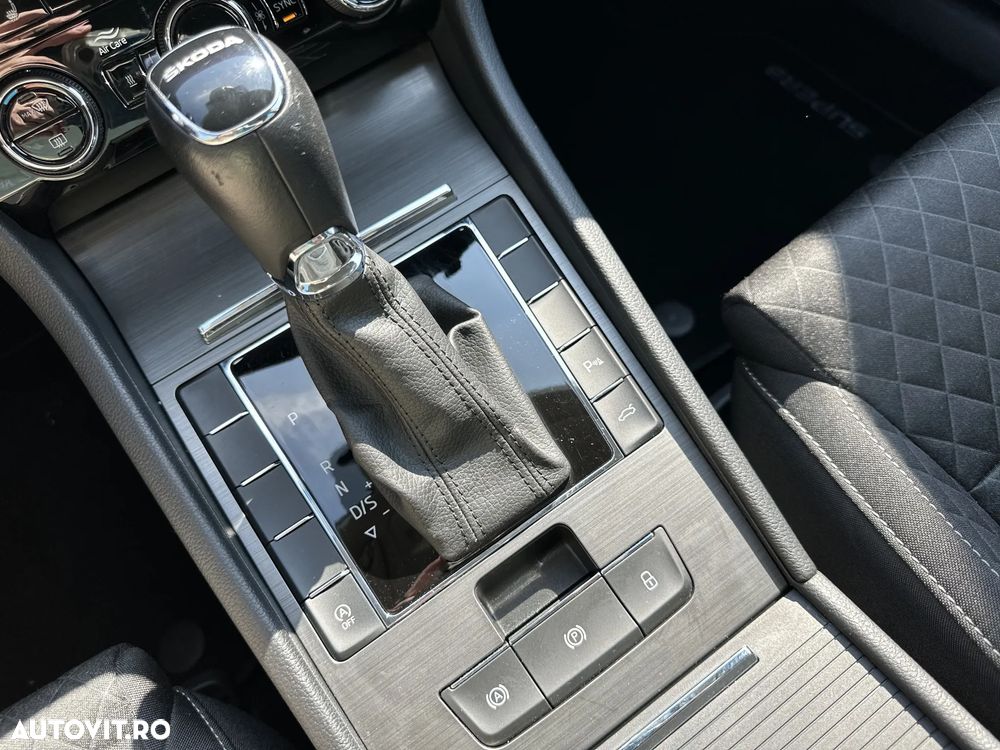 Skoda Superb - 19