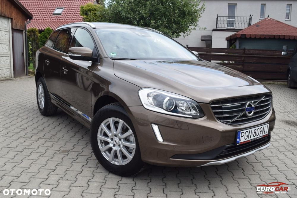 Volvo XC 60 D4 Geartronic Summum - 3