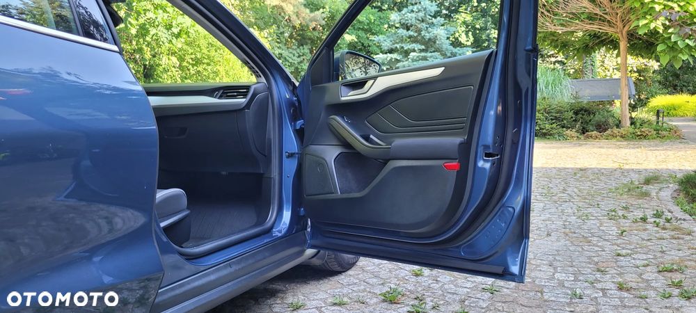 Ford Focus 1.0 EcoBoost Trend Edition - 31