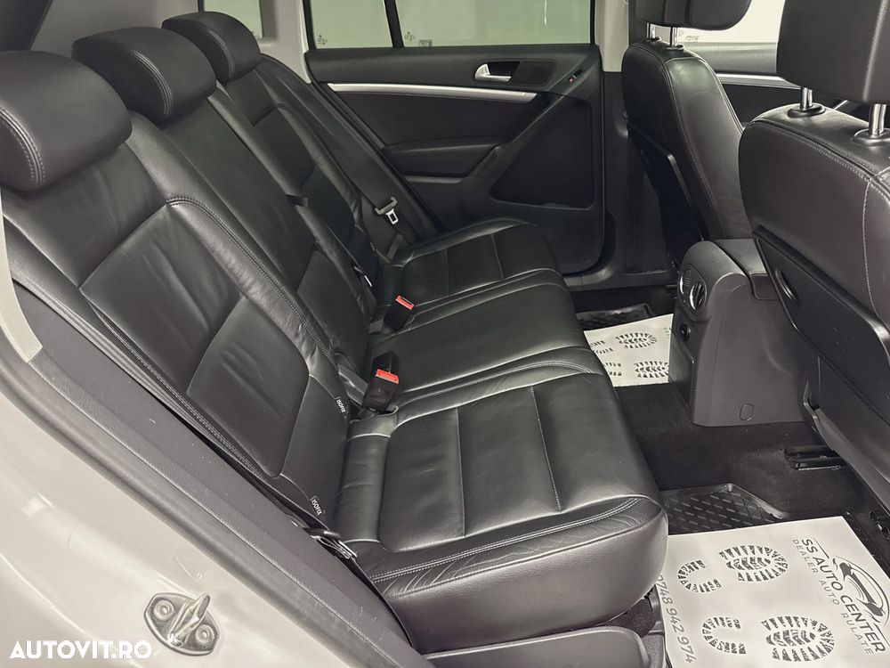 Volkswagen Tiguan 2.0 TDI 4Motion Sport & Style - 18