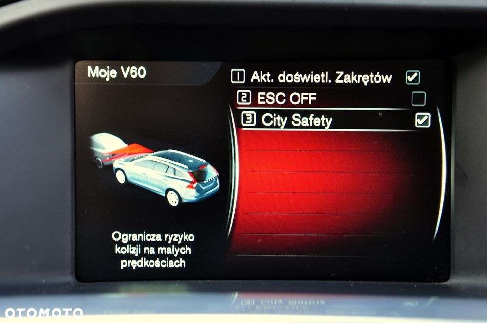 Volvo V60 D4 Geartronic - 36