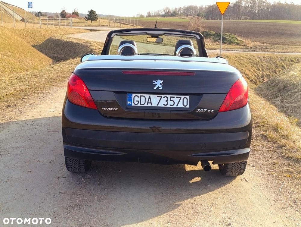 Peugeot 207 CC - 3