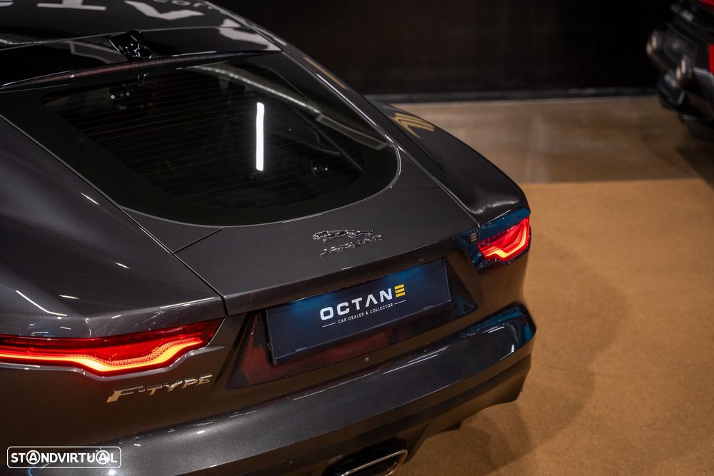 Jaguar F-Type - 9