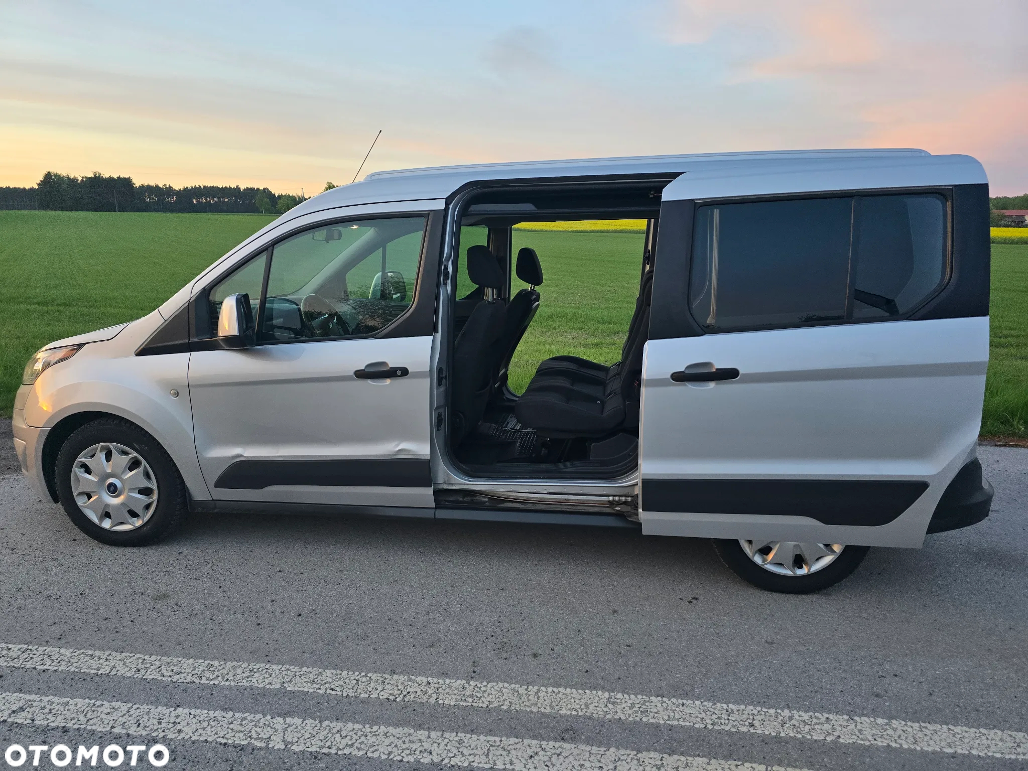 Ford Tourneo Connect 1.5 TDCi Trend - 6