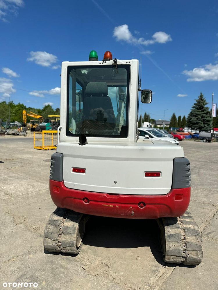 Takeuchi TB250 - 5
