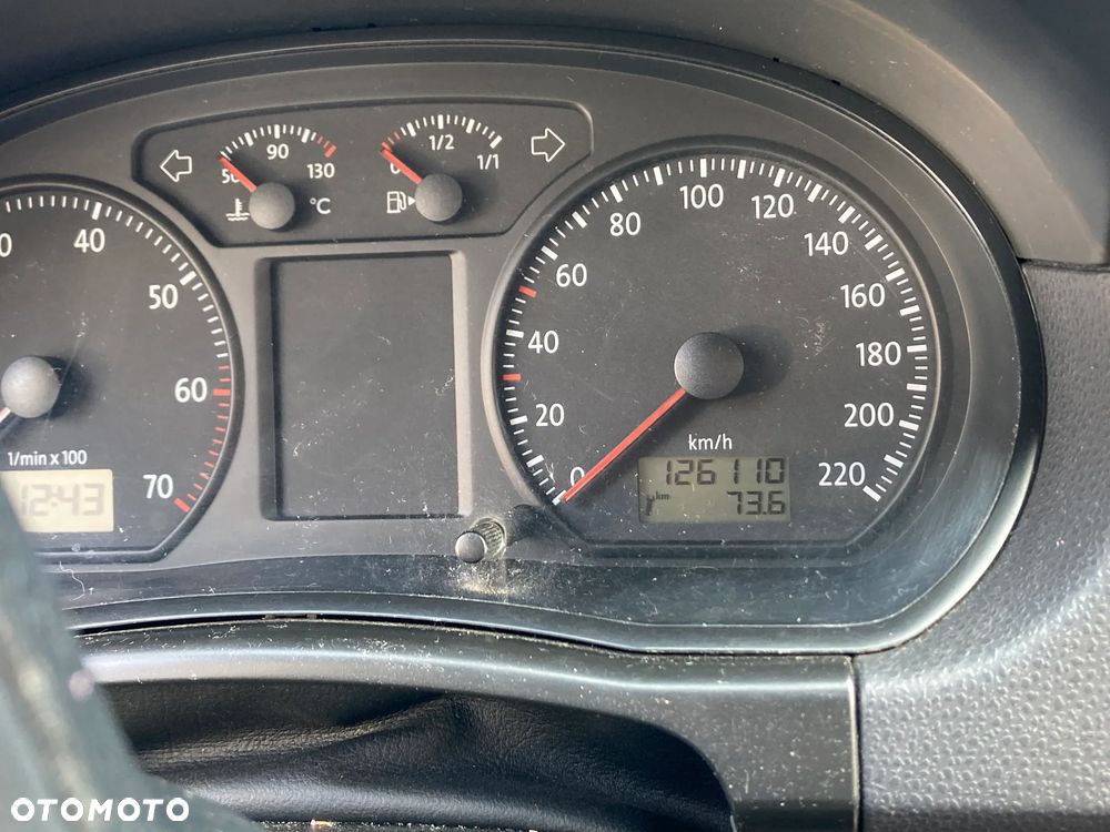 Volkswagen Polo - 11